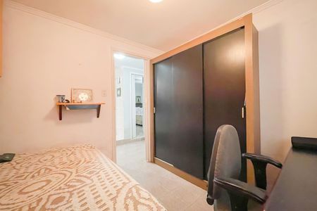 Quarto 2 de casa à venda com 2 quartos, 107m² em Veloso, Osasco