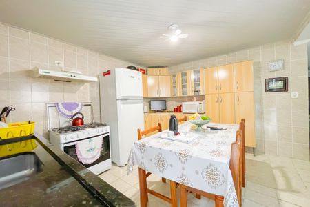 Cozinha de casa à venda com 2 quartos, 107m² em Veloso, Osasco