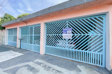 Fachada de casa à venda com 2 quartos, 107m² em Veloso, Osasco