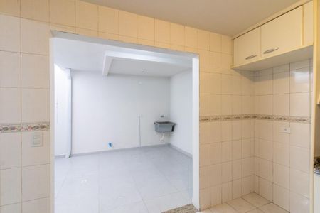 Casa para alugar com 100m², 3 quartos e 2 vagas Casa para alugar com 100m², 3 quartos e 2 vagasCozinha