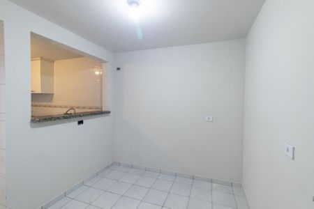 Casa para alugar com 100m², 3 quartos e 2 vagas Casa para alugar com 100m², 3 quartos e 2 vagasSala de Jantar