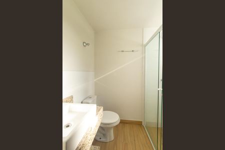 Casa para alugar com 100m², 3 quartos e 2 vagas Casa para alugar com 100m², 3 quartos e 2 vagasBanheiro Social