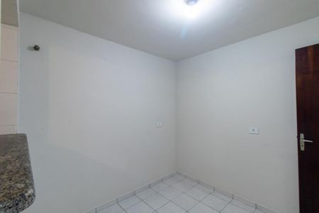 Casa para alugar com 100m², 3 quartos e 2 vagas Casa para alugar com 100m², 3 quartos e 2 vagasSala de Jantar