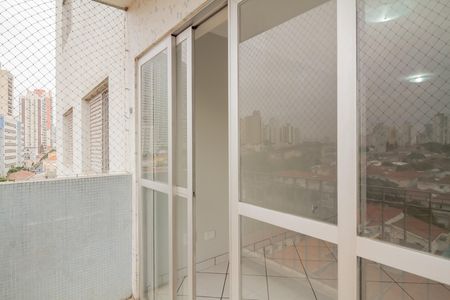 Apartamento para alugar com 83m², 3 quartos e 2 vagas Apartamento para alugar com 83m², 3 quartos e 2 vagasVaranda