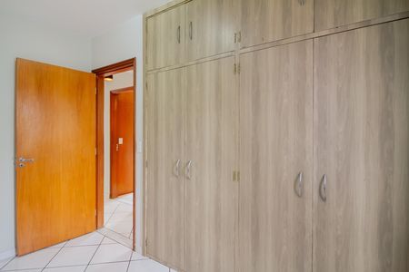Apartamento para alugar com 83m², 3 quartos e 2 vagas Apartamento para alugar com 83m², 3 quartos e 2 vagasQuarto 3