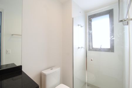 Banheiro da Suíte 2 de apartamento para alugar com 2 quartos, 60m² em Vila Nova Conceição, São Paulo