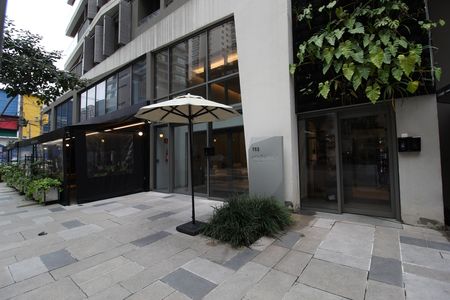 Fachada de apartamento para alugar com 2 quartos, 60m² em Vila Nova Conceição, São Paulo