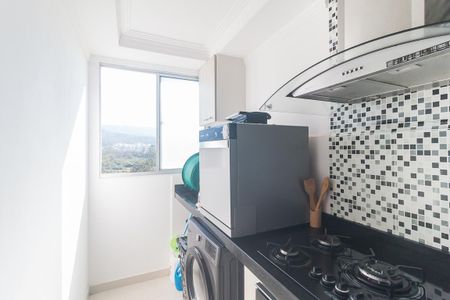 Área de Serviço de apartamento para alugar com 2 quartos, 55m² em Vila Mogilar, Mogi das Cruzes