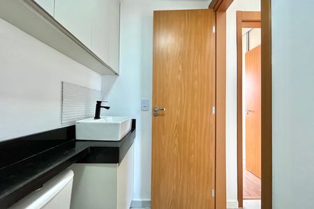 Apartamento para alugar com 36m², 2 quartos e sem vaga Apartamento para alugar com 36m², 2 quartos e sem vagaBanheiro