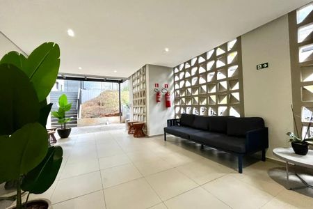Apartamento para alugar com 36m², 2 quartos e sem vaga Apartamento para alugar com 36m², 2 quartos e sem vagaHall social