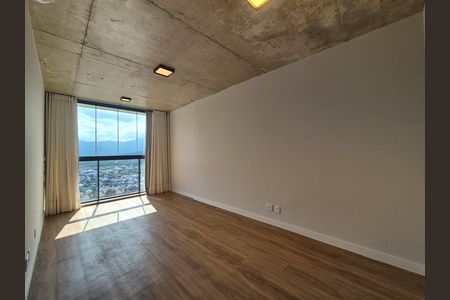 Apartamento para alugar com 82m², 2 quartos e 1 vaga