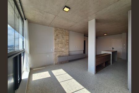 Apartamento para alugar com 82m², 2 quartos e 1 vaga