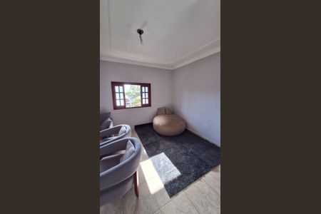 Casa para alugar com 270m², 3 quartos e 4 vagas Casa para alugar com 270m², 3 quartos e 4 vagasQuarto