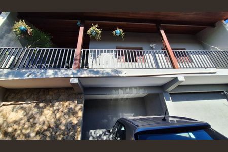 Casa para alugar com 270m², 3 quartos e 4 vagas Casa para alugar com 270m², 3 quartos e 4 vagasVaranda