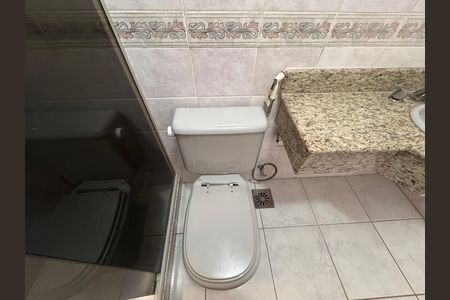 Apartamento para alugar com 130m², 2 quartos e 1 vaga Apartamento para alugar com 130m², 2 quartos e 1 vagaBanheiro Social