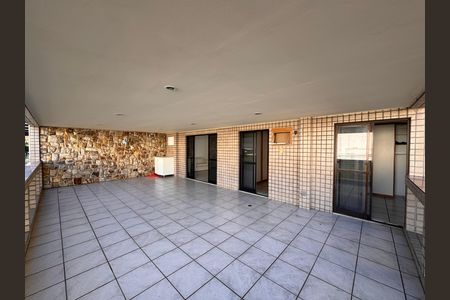 Apartamento para alugar com 130m², 2 quartos e 1 vaga Apartamento para alugar com 130m², 2 quartos e 1 vagaVaranda