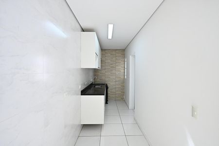 Cozinha de casa para alugar com 1 quarto, 48m² em Vila Sonia, São Paulo