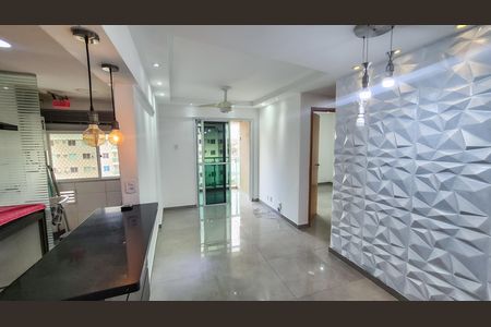 Apartamento para alugar com 60m², 2 quartos e 1 vaga Apartamento para alugar com 60m², 2 quartos e 1 vagaSala