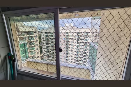 Apartamento para alugar com 60m², 2 quartos e 1 vaga Apartamento para alugar com 60m², 2 quartos e 1 vagaCozinha e Área de Serviço
