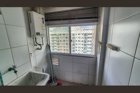 Apartamento para alugar com 60m², 2 quartos e 1 vaga Apartamento para alugar com 60m², 2 quartos e 1 vagaCozinha e Área de Serviço