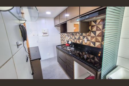 Apartamento para alugar com 60m², 2 quartos e 1 vaga Apartamento para alugar com 60m², 2 quartos e 1 vagaCozinha e Área de Serviço