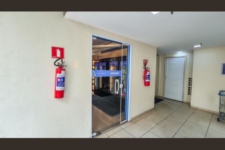 Apartamento para alugar com 60m², 2 quartos e 1 vagaMarket
