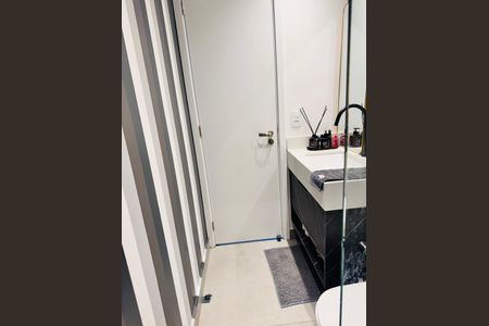 Apartamento à venda com 37m², 2 quartos e sem vaga Apartamento à venda com 37m², 2 quartos e sem vagaBanheiro