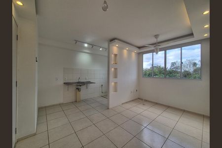Apartamento para alugar com 2 quartos, 45m² em Vargem Grande, Rio de Janeiro
