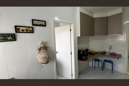 Apartamento para alugar com 91m², 3 quartos e 2 vagas Apartamento para alugar com 91m², 3 quartos e 2 vagasCozinha