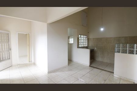 Casa para alugar com 3 quartos, 80m² em Jardim Pero, Cabo Frio