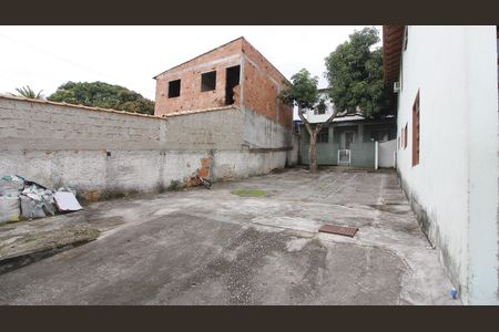 Garagem de casa para alugar com 3 quartos, 80m² em Jardim Pero, Cabo Frio