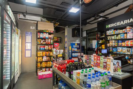 Studio à venda com 35m², 1 quarto e 1 vaga Studio à venda com 35m², 1 quarto e 1 vagaÁrea comum - Mercadinho