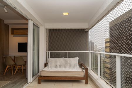 Studio à venda com 35m², 1 quarto e 1 vaga Studio à venda com 35m², 1 quarto e 1 vagaVaranda do Quarto