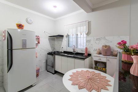 Casa à venda com 90m², 2 quartos e 1 vaga Casa à venda com 90m², 2 quartos e 1 vagaCozinha