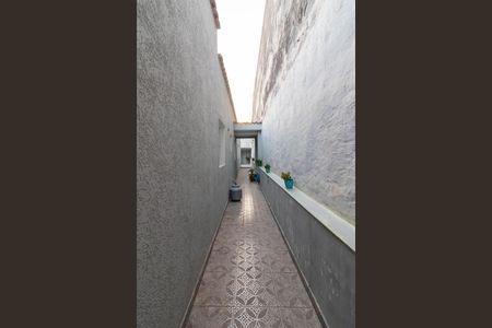 Corredor Lateral de casa à venda com 2 quartos, 90m² em Jardim Eliana, Guarulhos