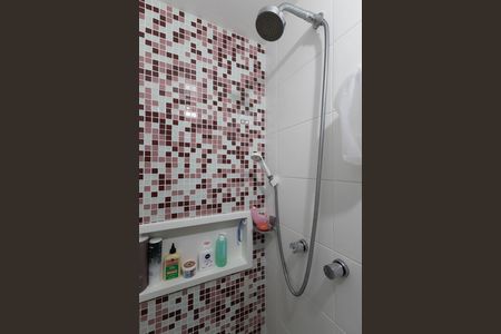 Apartamento à venda com 77m², 3 quartos e 1 vaga Apartamento à venda com 77m², 3 quartos e 1 vagaBanheiro Social