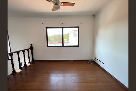 Casa à venda com 351m², 4 quartos e 4 vagas Casa à venda com 351m², 4 quartos e 4 vagasHall Quartos