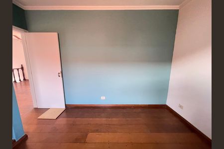 Casa à venda com 351m², 4 quartos e 4 vagas Casa à venda com 351m², 4 quartos e 4 vagasQuarto 2