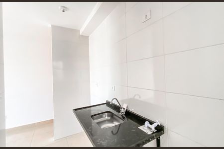 Cozinha  de apartamento à venda com 2 quartos, 43m² em Vila Buenos Aires, São Paulo