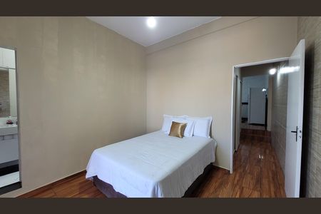Casa para alugar com 25m², 2 quartos e 2 vagas