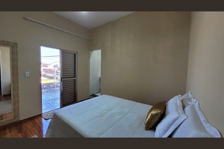 Casa para alugar com 25m², 2 quartos e 2 vagas