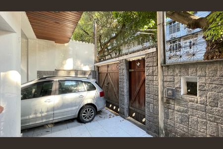 Garagem de casa à venda com 4 quartos, 198m² em Tijuca, Rio de Janeiro