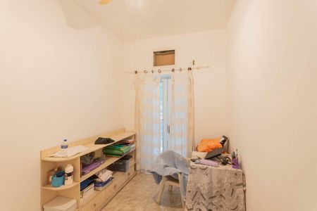Casa à venda com 198m², 4 quartos e 1 vagaQuarto 2