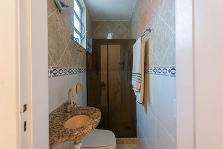 Casa à venda com 198m², 4 quartos e 1 vagaBanheiro Suíte