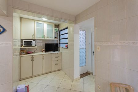 Casa à venda com 198m², 4 quartos e 1 vagaCozinha