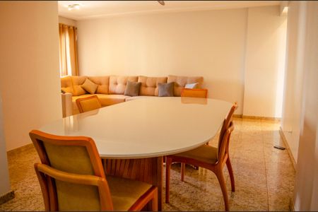 Apartamento para alugar com 120m², 2 quartos e 2 vagasSala de Jantar