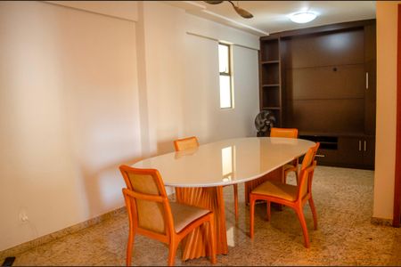 Apartamento para alugar com 120m², 2 quartos e 2 vagasSala de Jantar
