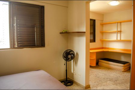 Apartamento para alugar com 120m², 2 quartos e 2 vagasSuíte