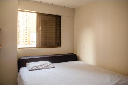 Apartamento para alugar com 120m², 2 quartos e 2 vagasQuarto
