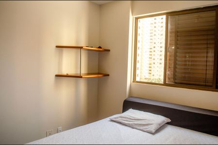 Apartamento para alugar com 120m², 2 quartos e 2 vagasQuarto